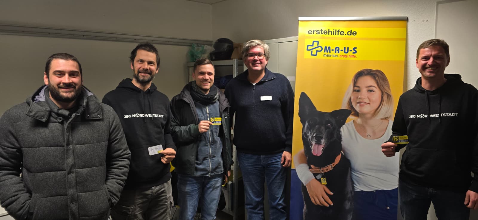 Jugendtrainer beim Erste-Hilfe-Kurs, 2025.